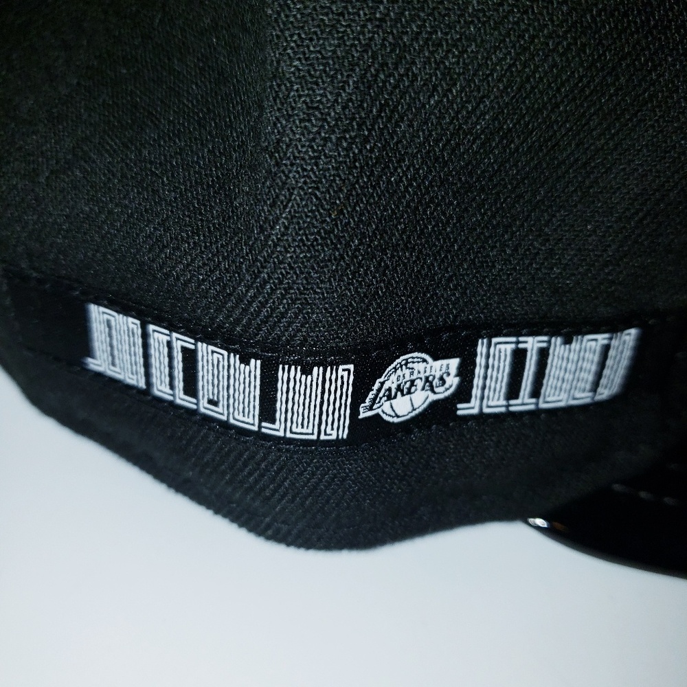 NBA LA Lakers hat cap (size 7 1/4) - Picture 8 of 8